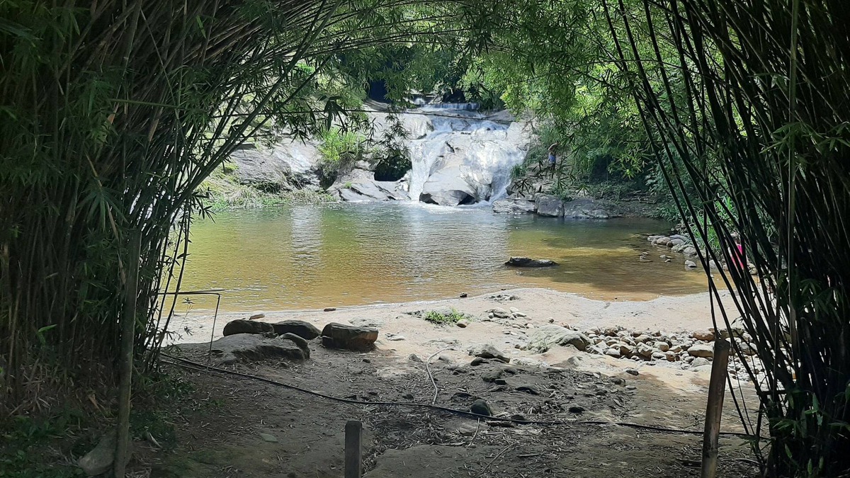 Sao Pedro da Serra House | Refúgio da Colina Lumiar/waterfall 150 meters from the house/internet/barbecue