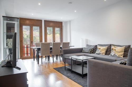La Massana Apartment | Refugio Familiar Amplio en La Massana I AndBnB