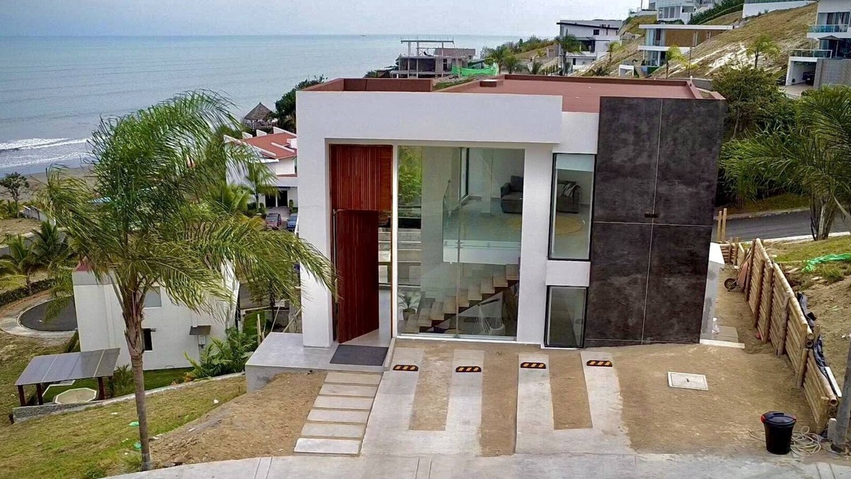 Jama House | Refugio Sova