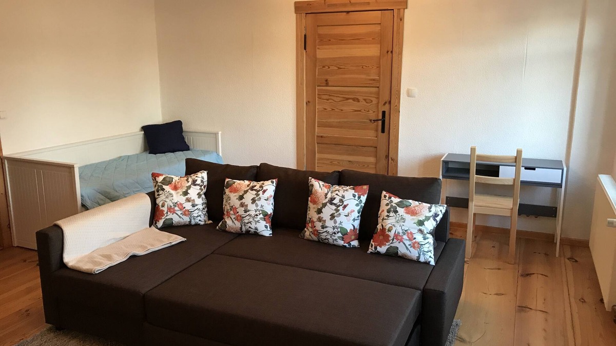 Borkheide Apartment | Refurbished furnished old building on the edge of the forest