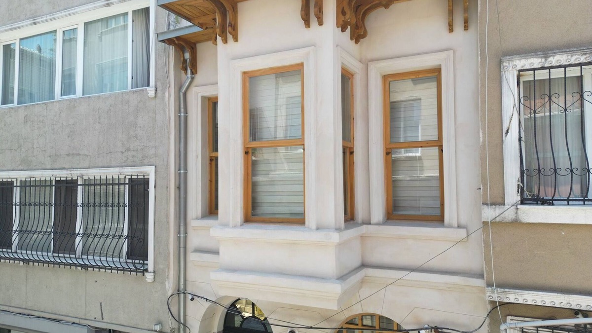 Taksim Villa | REFurbished Triplex in Taksim