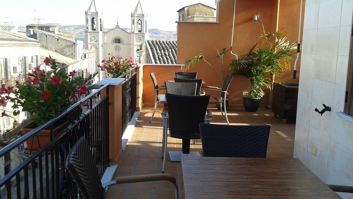Racalmuto Hotel | Regalpetra Hotel