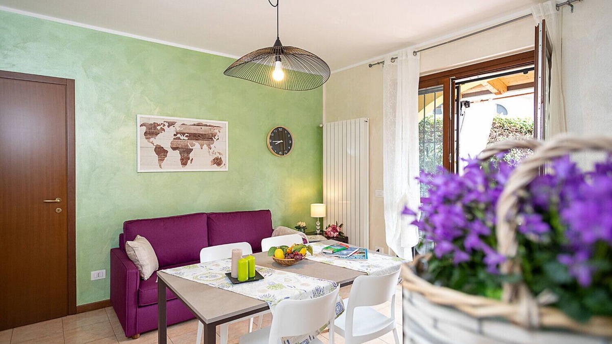 Cola Apartment | Regarda - cozy apartment L'Archetto with private garden, WiFi, pool