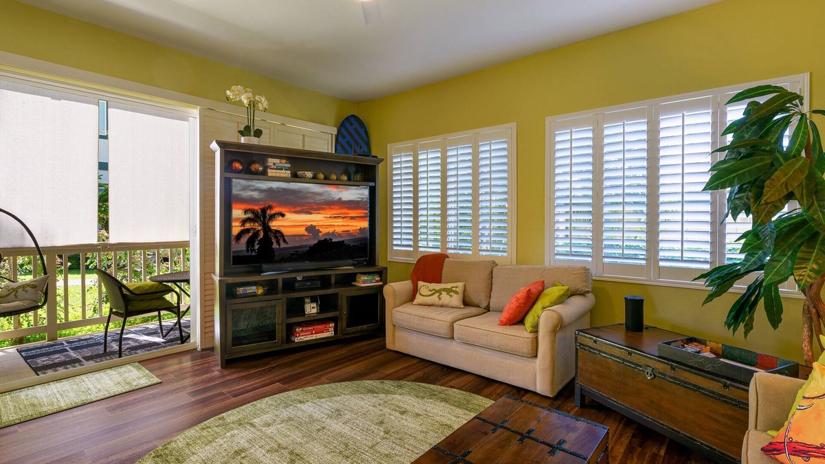 Poipu Condo | Regency 111 Defines Comfort & Spaciousness. Lovely Furniture & Furnishings