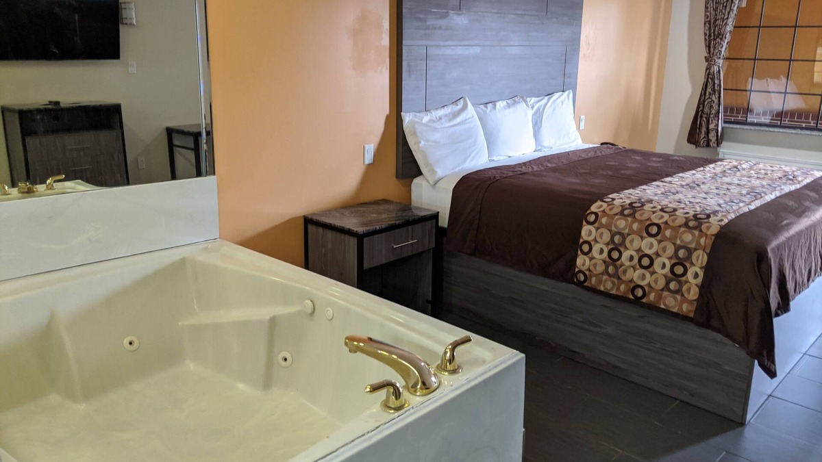 Galena Park Hotel | Regency Inn And Suites Galena