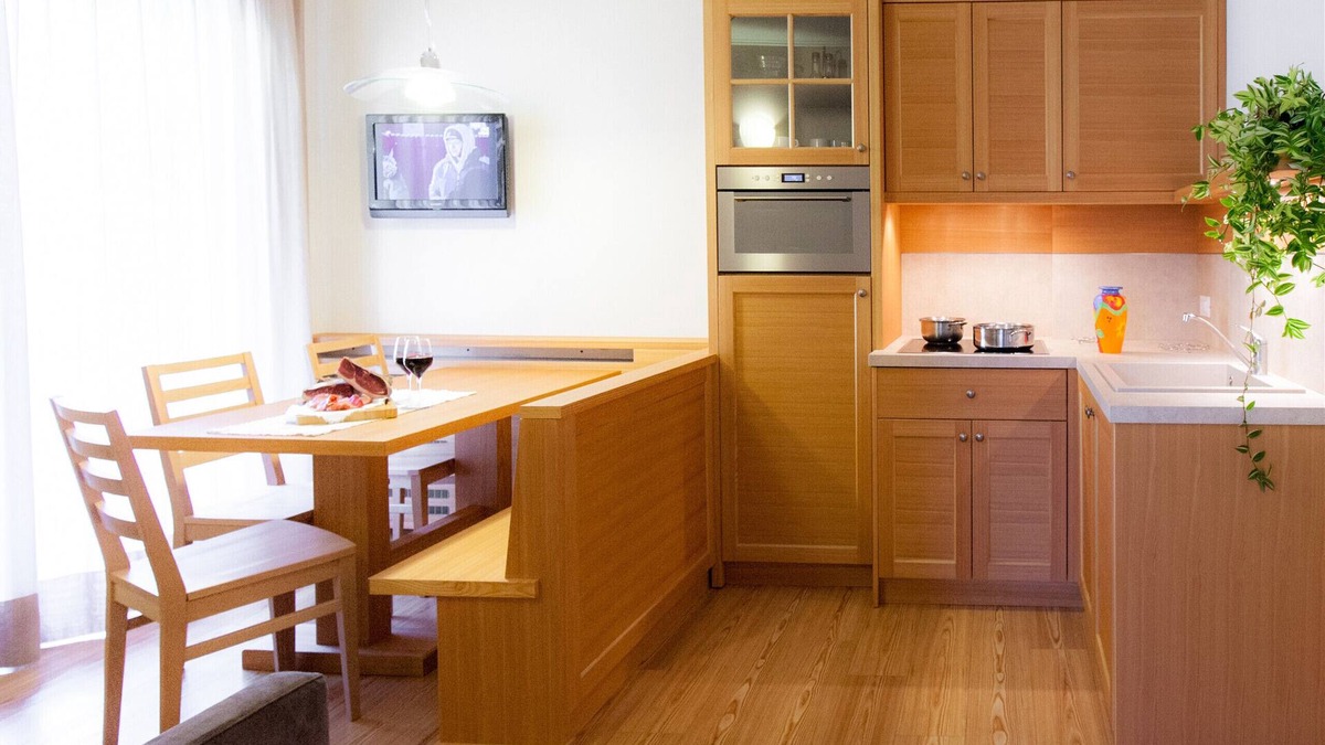 Masare Apartment | Regina 8