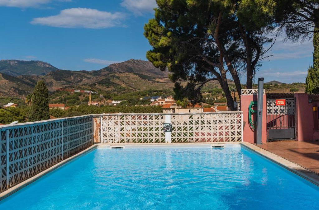 Banyuls-sur-Mer Apartment | Regina's Banyuls - 2 terraces, pool and private parking
