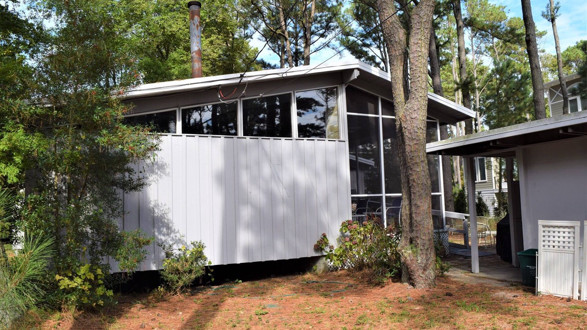 North Shores House | Rehoboth Beach North Shores Pet Friendly 4BR Home Sleeps 11