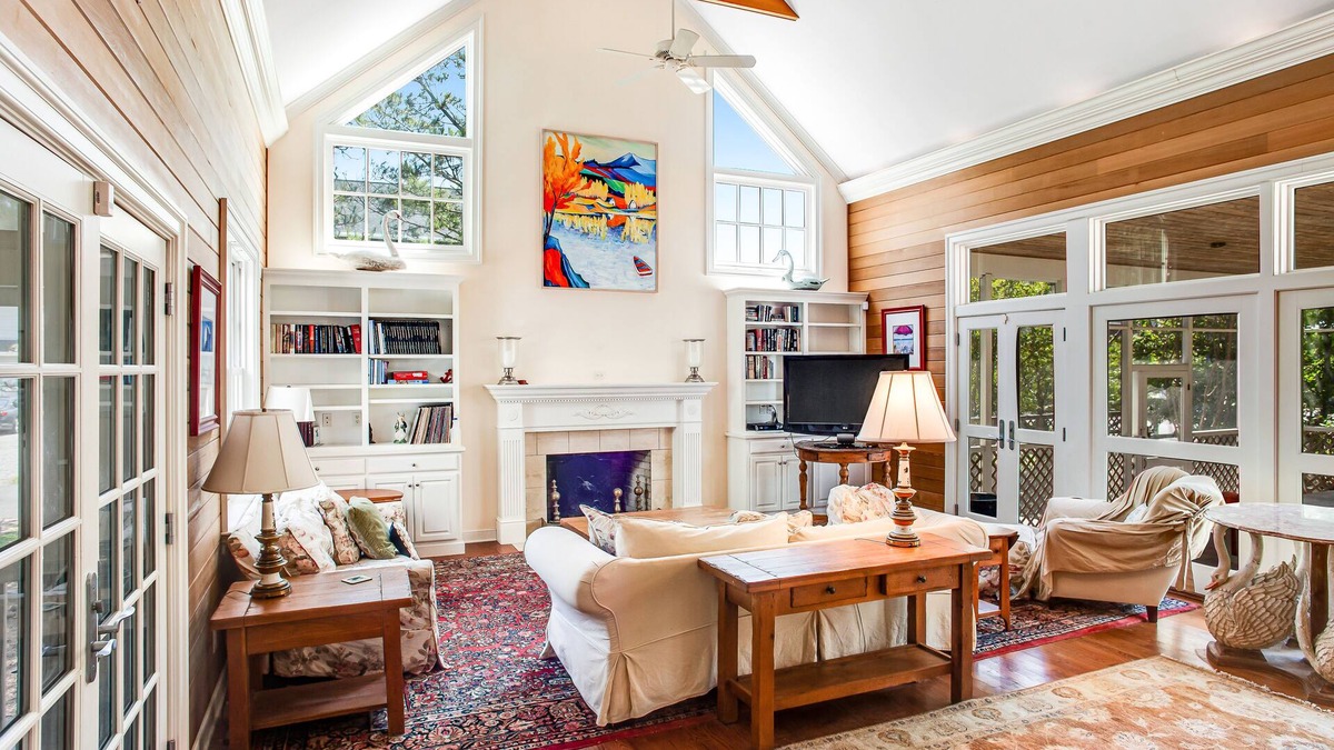 North Shores House | Rehoboth Beach North Shores home with pool, basketball, fast WiFi & W/D