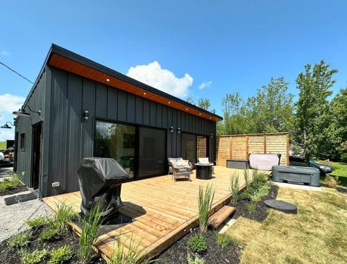 Tatamagouche House | Reid's Cove Retreat