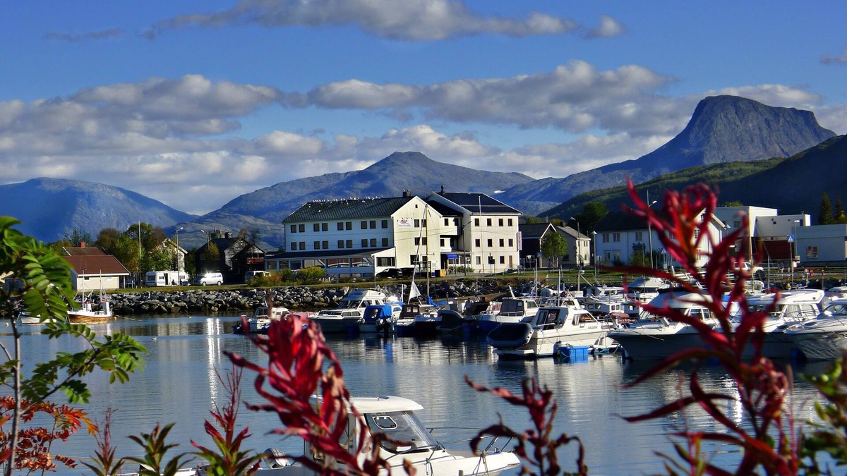 Sorkjosen Hotel | Reisafjord Hotel