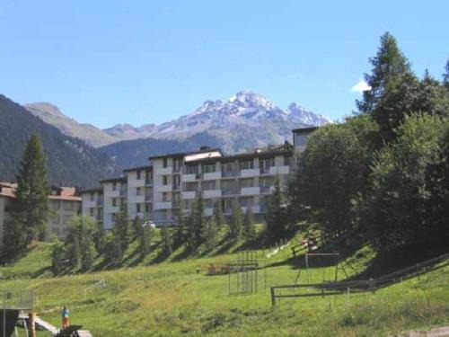 Savognin Apartment | Reisport 27