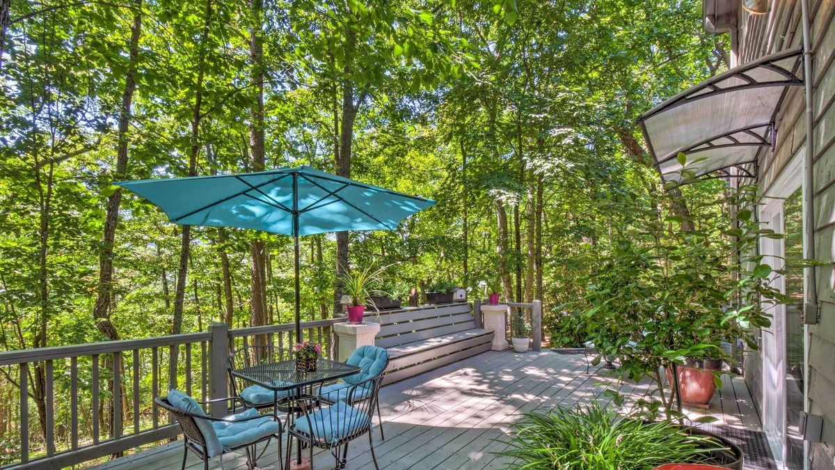 Big Canoe Cottage | Rejuvenate at Big Canoe Lake: Resort Access!