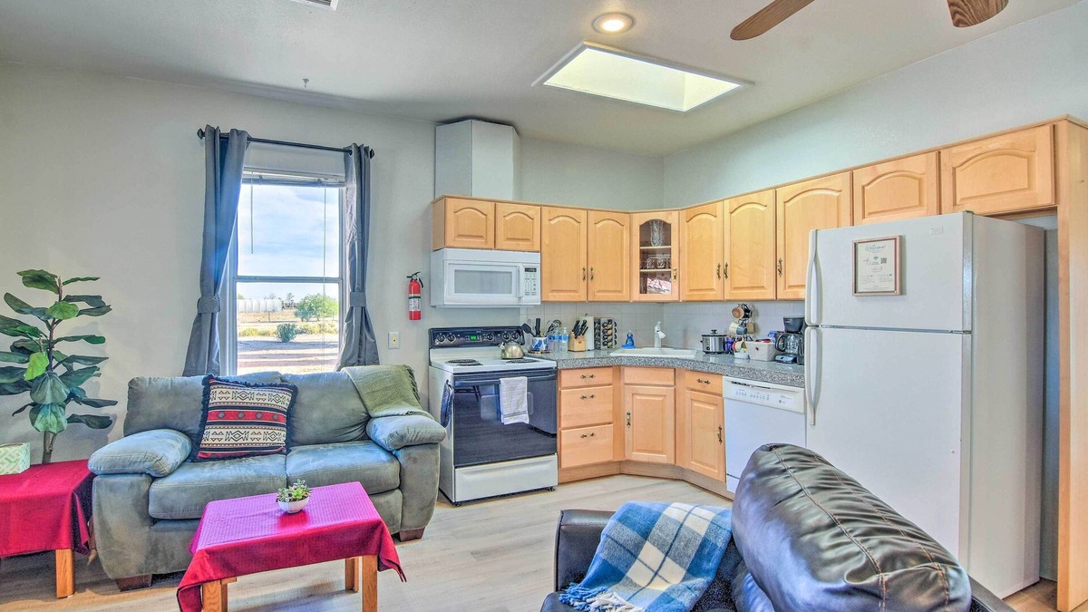 Eleven Mile Corner Apartment | Rejuvenating Retreat w/Ideal Eloy Location!