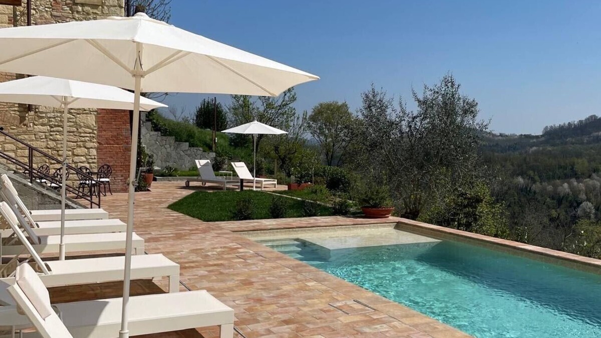 Moncalvo Hotel | Relais Dal Cavaliere