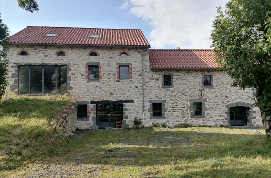 Anglards-de-Saint-Flour Apartment | Relais des Gorges de la Truyère