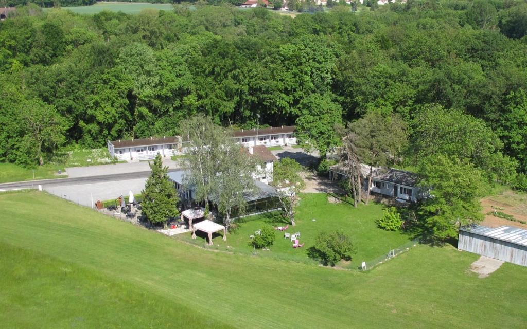 Prangins Hotel | Relais de l'Aérodrome