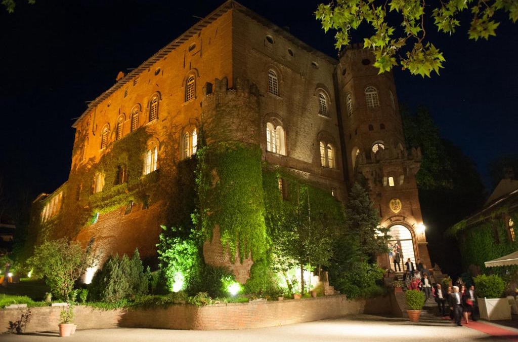 Oviglio Hotel | Relais Del Castello Di Oviglio