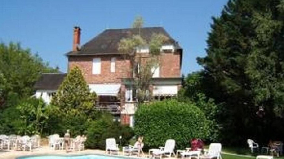 Meyssac Hotel | Relais du Quercy