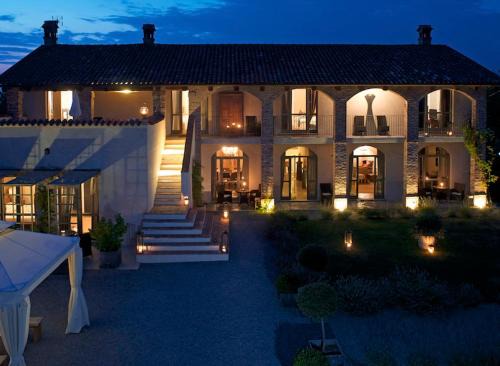 Lequio Berria Hotel | Relais la Corte di Lequio