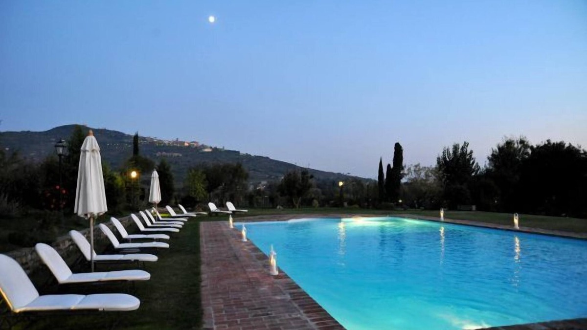 San Pietro a Cegliolo Hotel | Relais Villa Baldelli