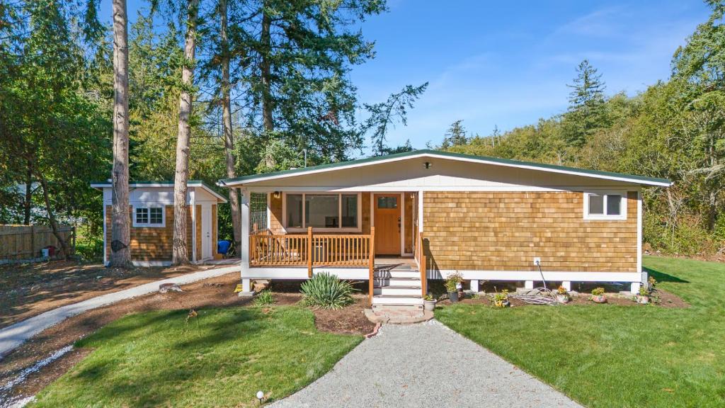 Camano Island Ski Chalet | Relajate y recargate de buena vibra en nuestras cabanas de Camano Island