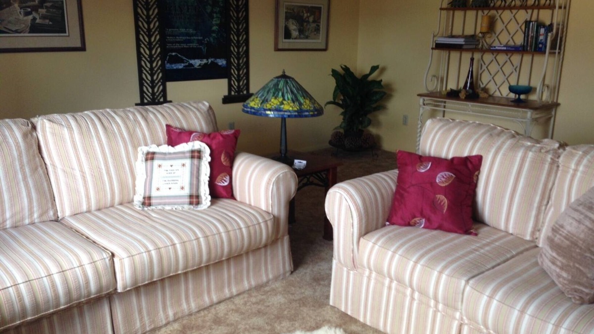 Miller Creek Apartment | Relax Above The City In Spacious Accommodations With Gorgeous Views-Pets Welcome