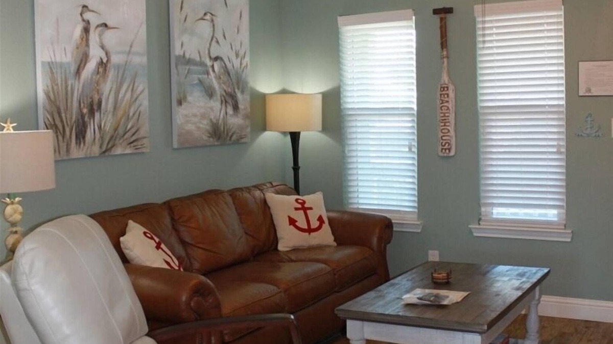 Rockport House | Relax and fish on the water in this beautifully decorated.