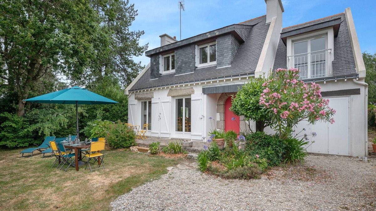 Saint-Gildas-de-Rhuys Ski Chalet | Relax and garden - Sleeps 6 - 550m from the beach