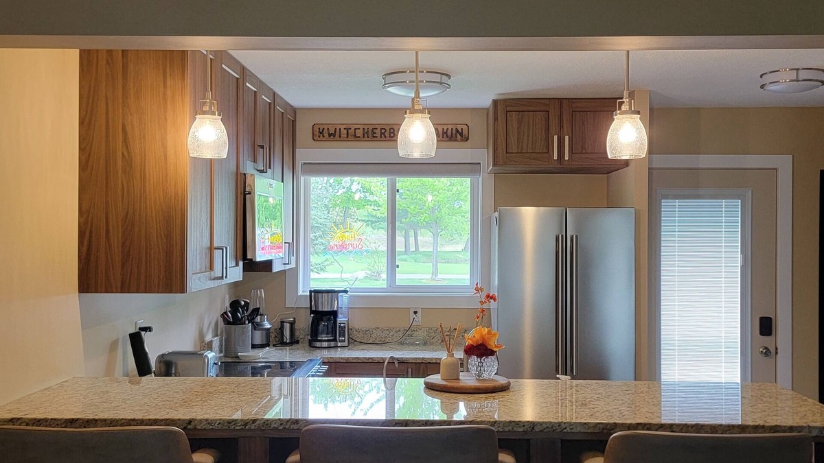 Onamia Condo | Relax and Recharge: Mille Lacs Lake Beach Villa - Completely Remodeled
