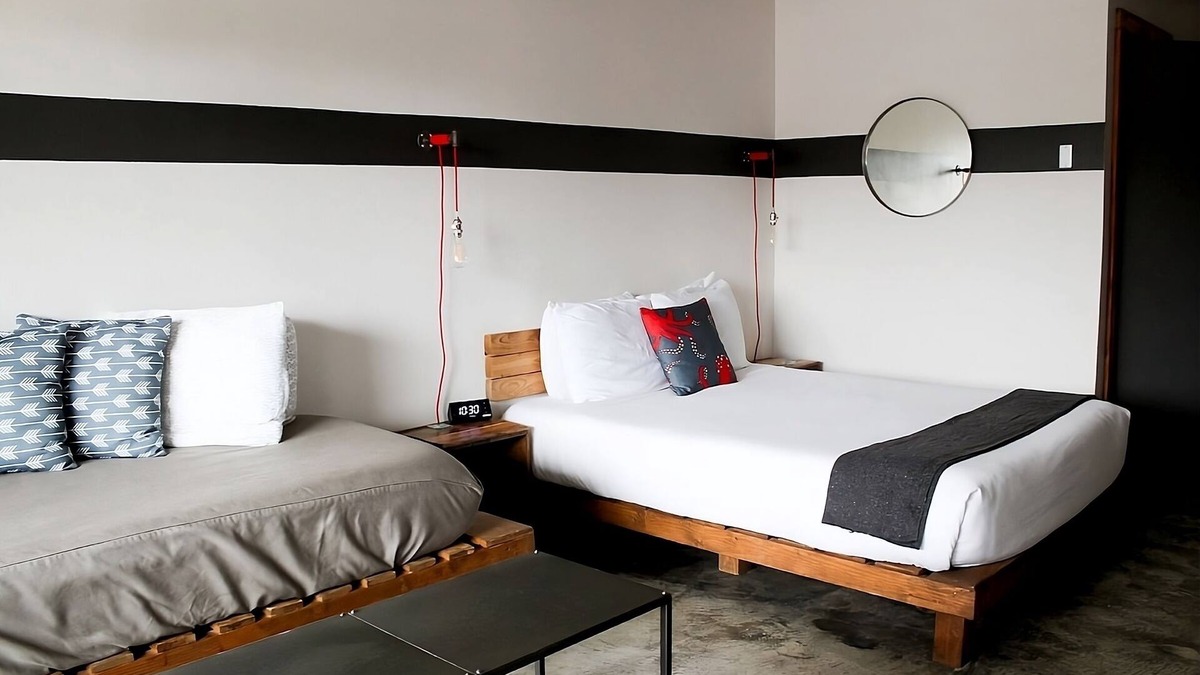 Seaside Hotel | Relax and Recharge! Two Modern Units, Pet-friendly, Indoor Pool, Scenic Views!