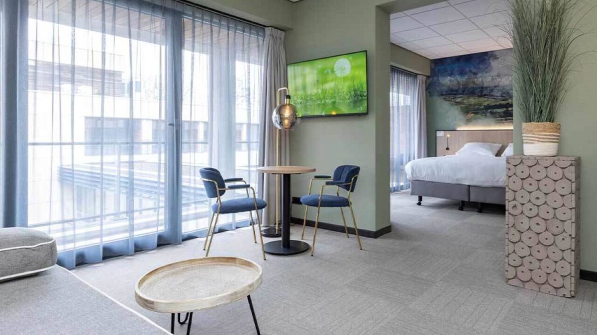 Marknesse Hotel | Relax at Marknesse Hotel – Minutes from Weerribben-Wieden & Picturesque Villages
