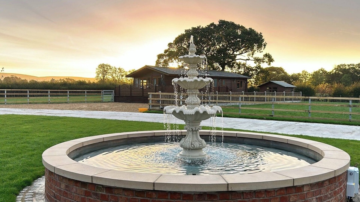 Congleton Cabin | Relax at our Lodge in the Cheshire Countryside