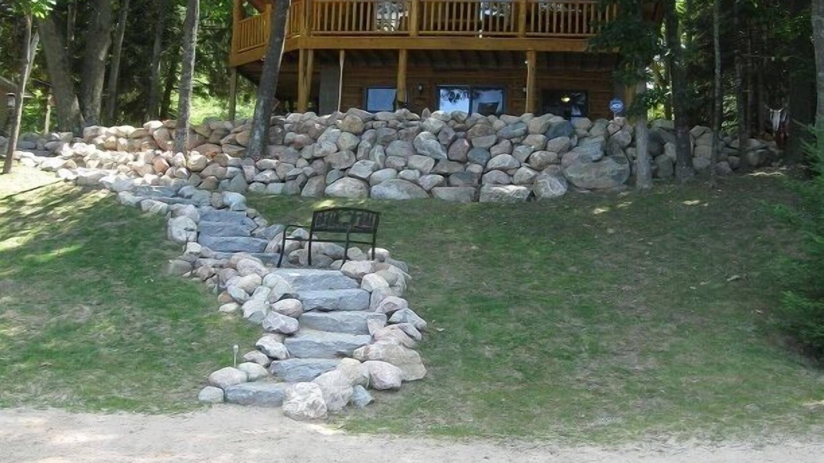 Lake Cottage | Relax at Perch Lake Lodge!