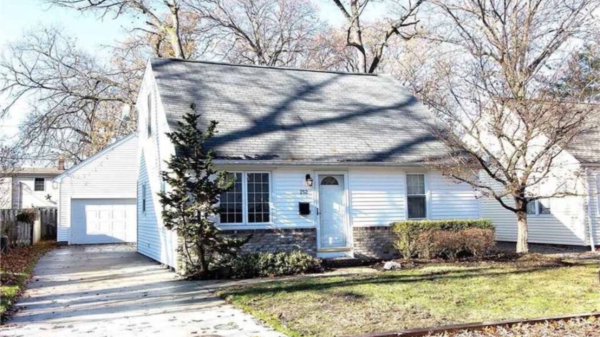 Avon Lake House | Relax close to the lakefront! Three bedroom Avon Lake retreat just steps away.