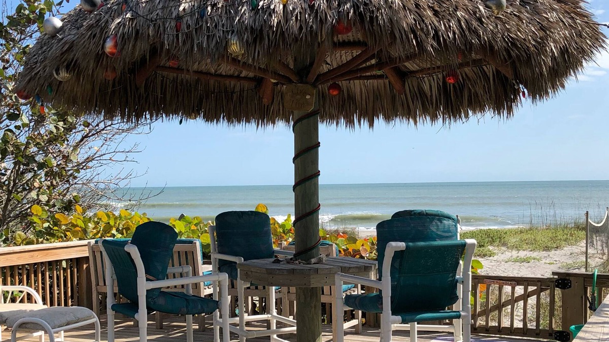 Titcombs House | RELAX…Direct Ocean Private Playground