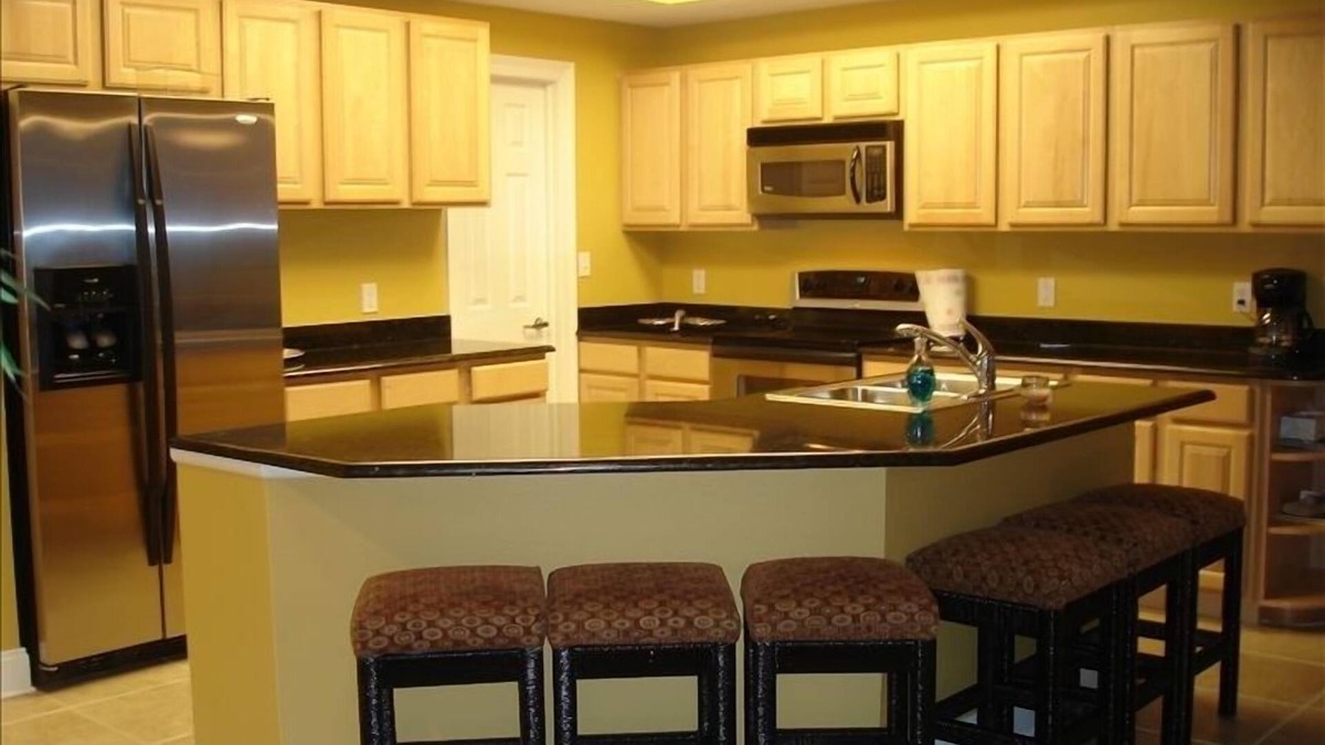 Orange Beach Condo | Relax & Enjoy - Coastal Paradise! SUNDAY- SUNDAY RENTAL ONLY DURING PEAK SEASON