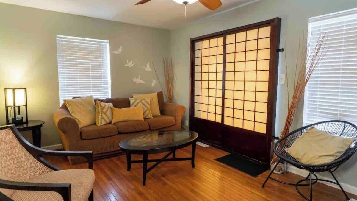 Long Reach House | Relax & have fun in this Columbia 3 level townhome