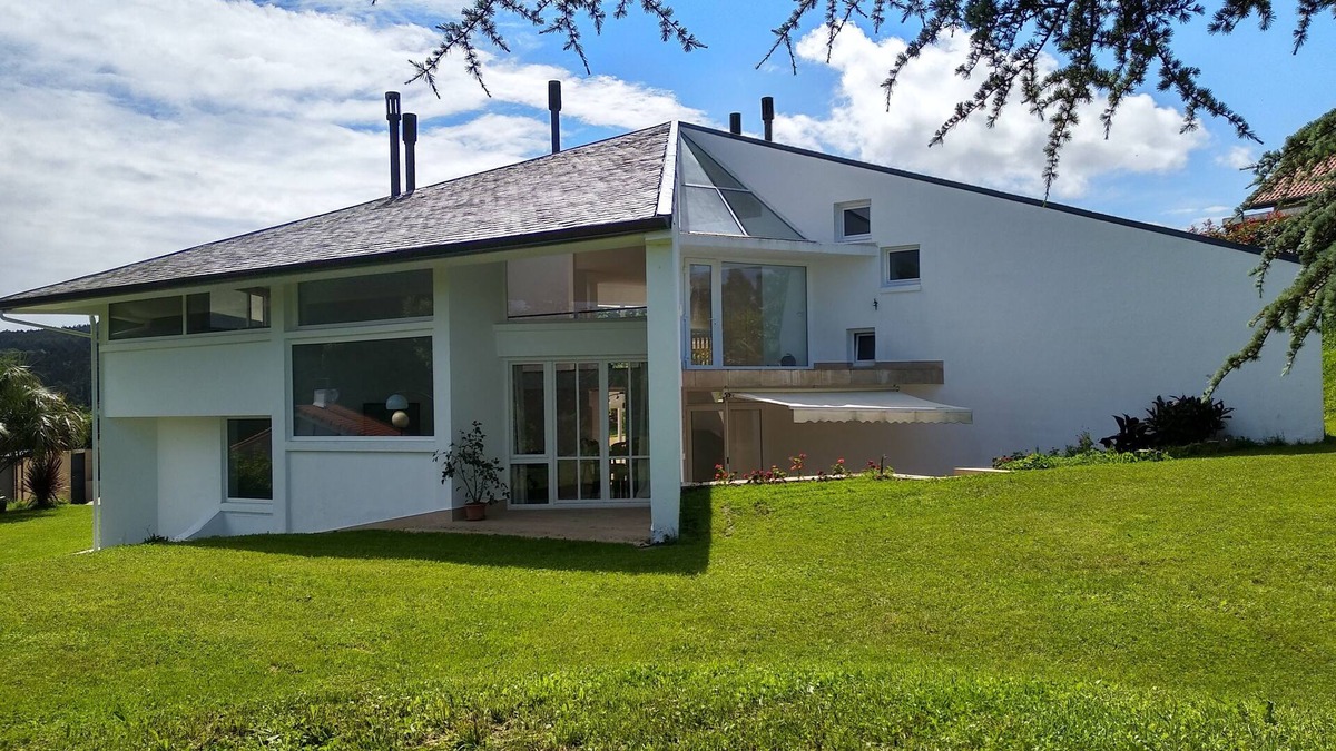 Isuskitza House | ☆ Relax haven ☆ Sunny, private and near Bilbao & beaches