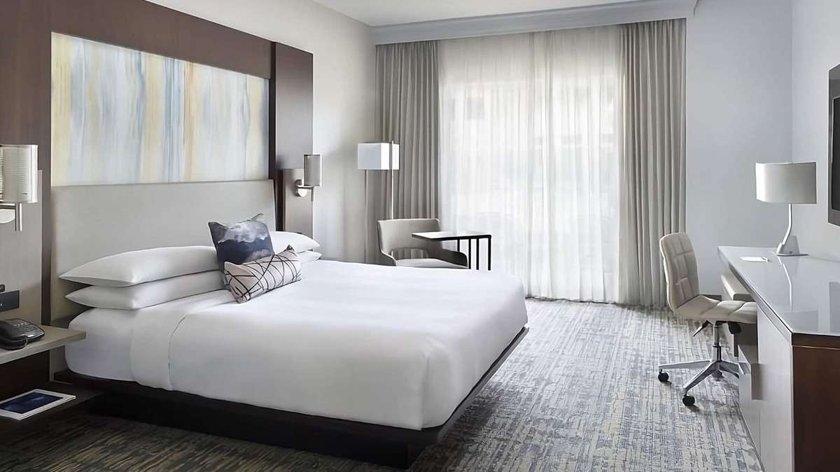 Stone Mountain Hotel | Relax in Between Adventures! Pet-friendly Unit Near Summit Skyride! Parking!