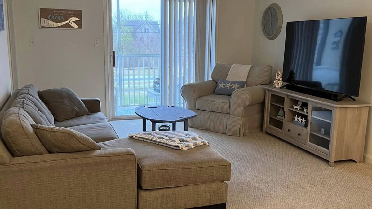 Villages of Five Points Condo | Relax in Lewes Condo near the beaches!