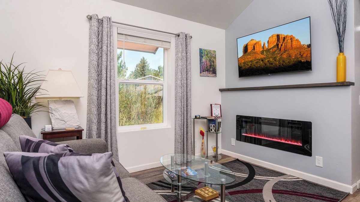 West Sedona House | Relax In Luxury! ✯ High Speed Wi-Fi ✯ Washer/Dryer ✯ Dishwasher ✯ Free Parking!