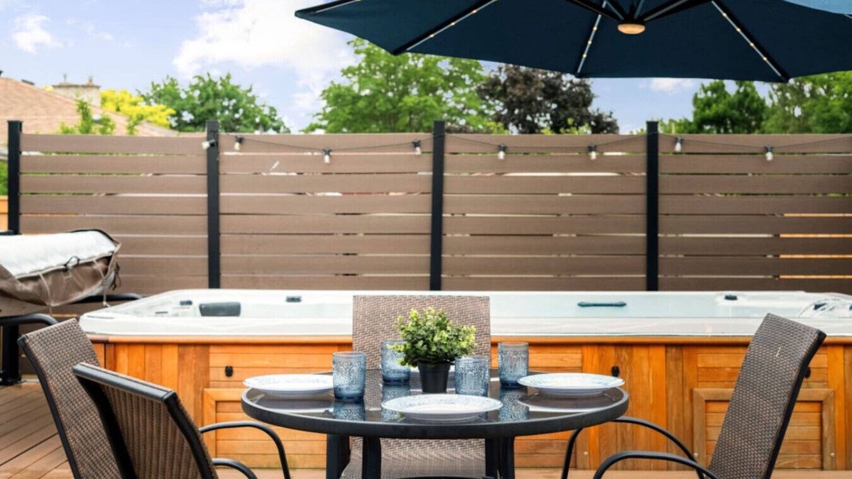 Niagara Falls House | Relax in Nature| SwimSpa + Fire Pit| Niagara Falls