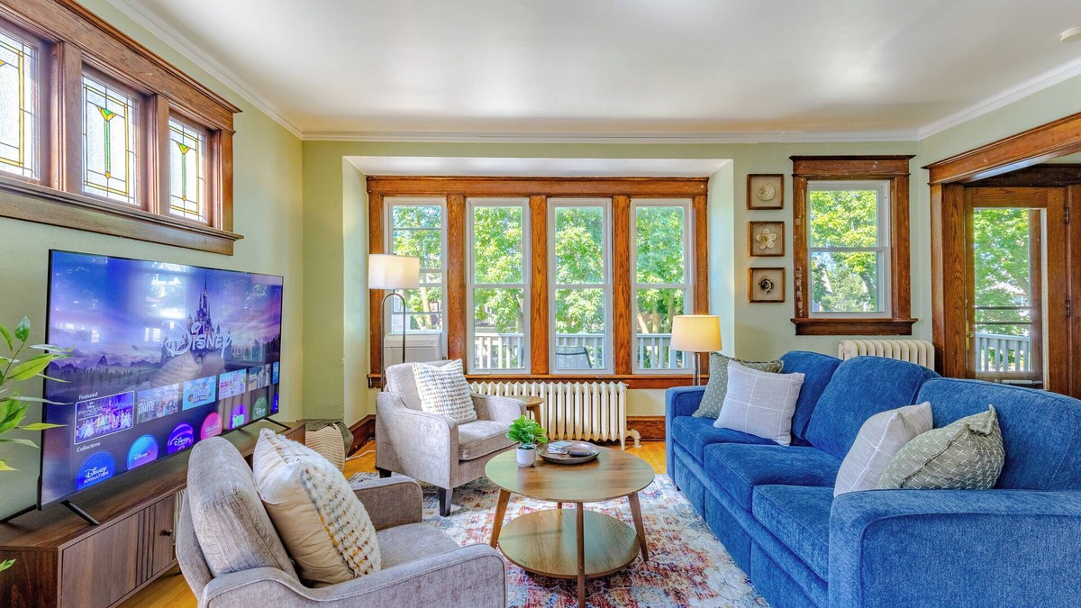 Upper East Side House | Relax in Style: 4BR Milwaukee Home Featuring a Private Hot Tub ¦ Family-Friendly