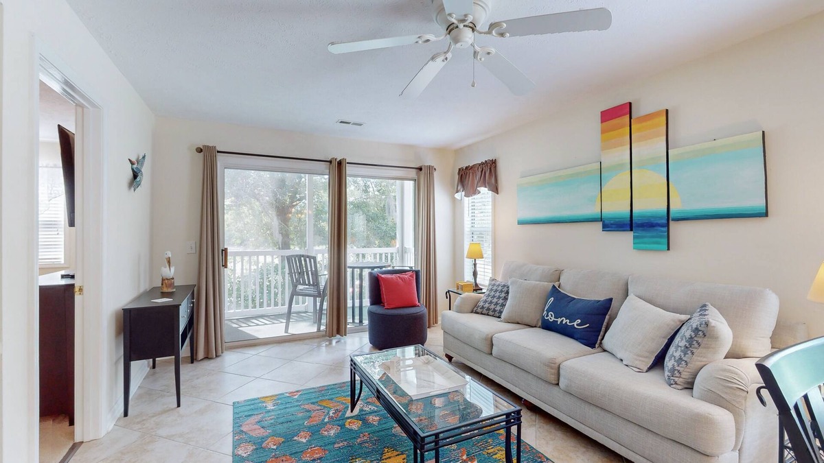 Longs Condo | Relax in style at Longs Cozy Haven: your comfortable, accessible retreat