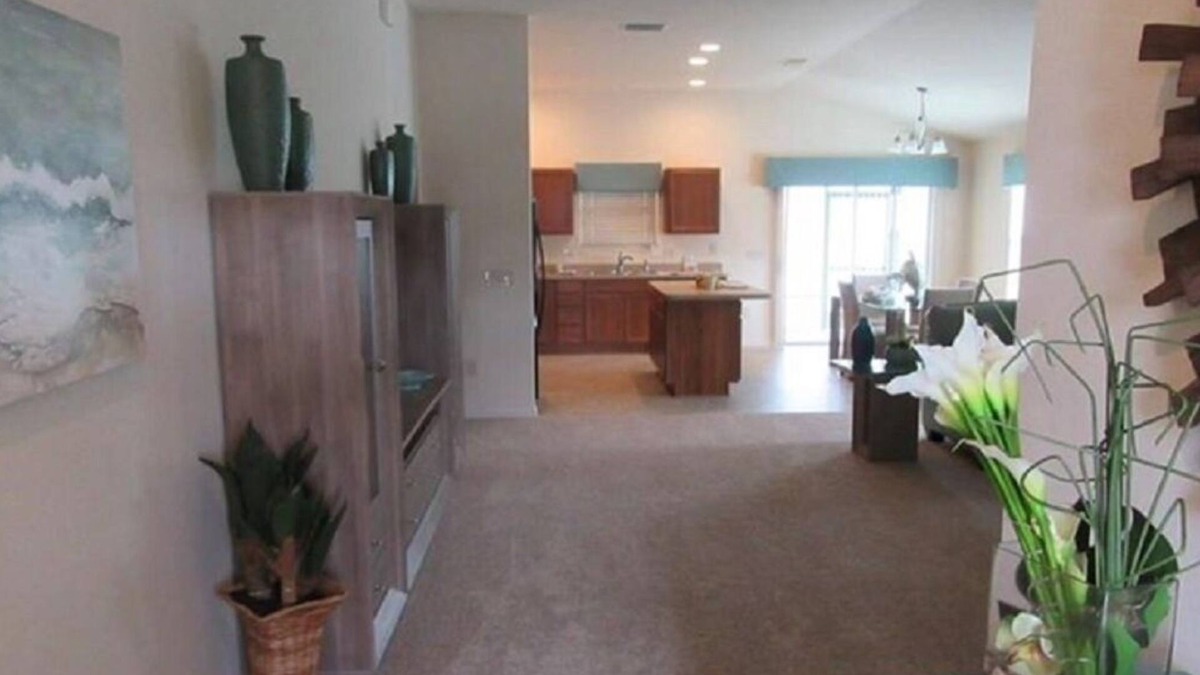 Fruitland Park House | Relax in Style-The Village of Pine Hills