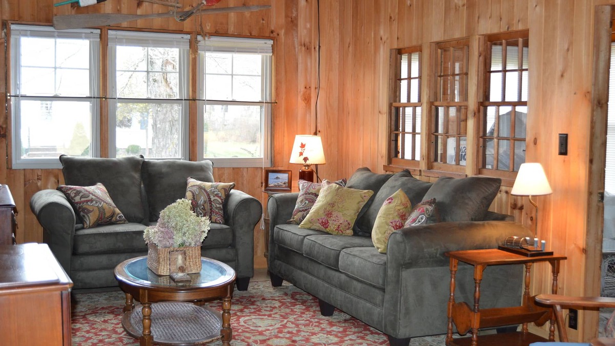 Wells Cottage | Relax in this comfy Log Cabin after your short walk back from the beach
