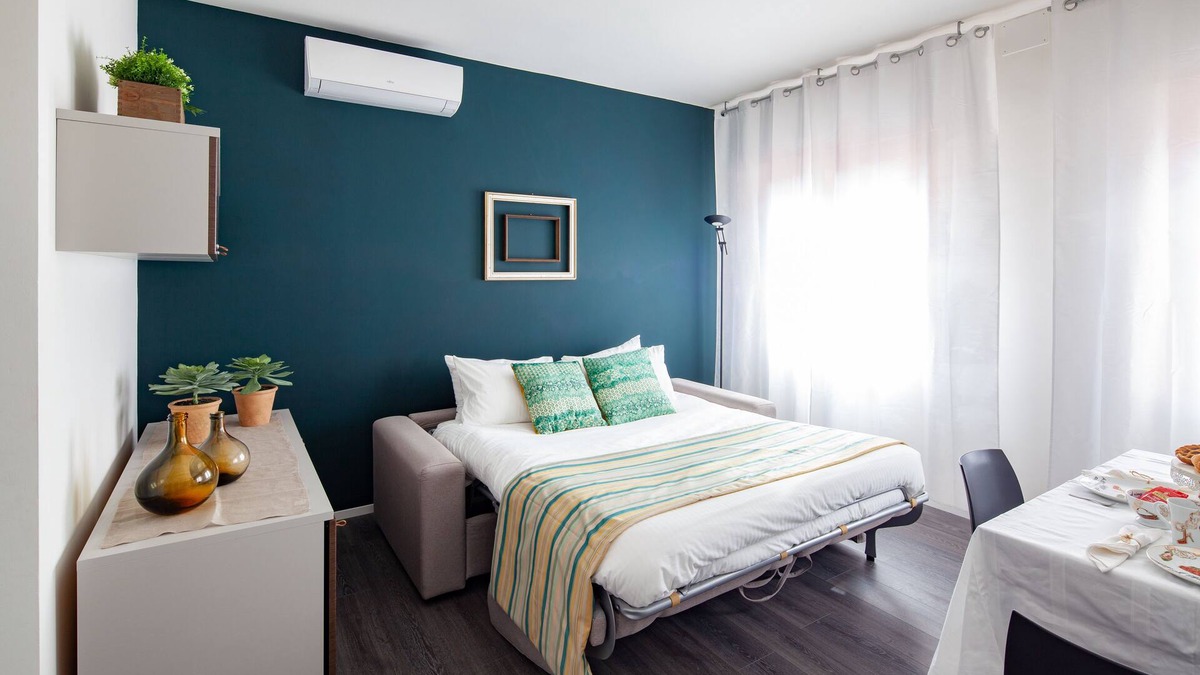 Mestre Apartment | Relax in this Cozy and Glam Apartment