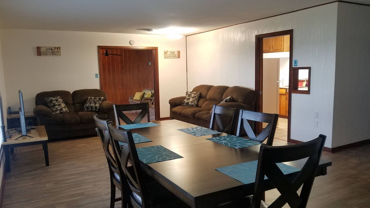 Point Comfort House | relax in this waterfront home with great views
