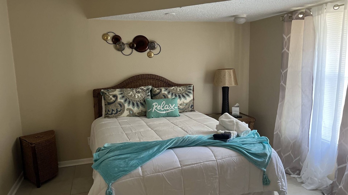 Foley House | Relax On The Coast